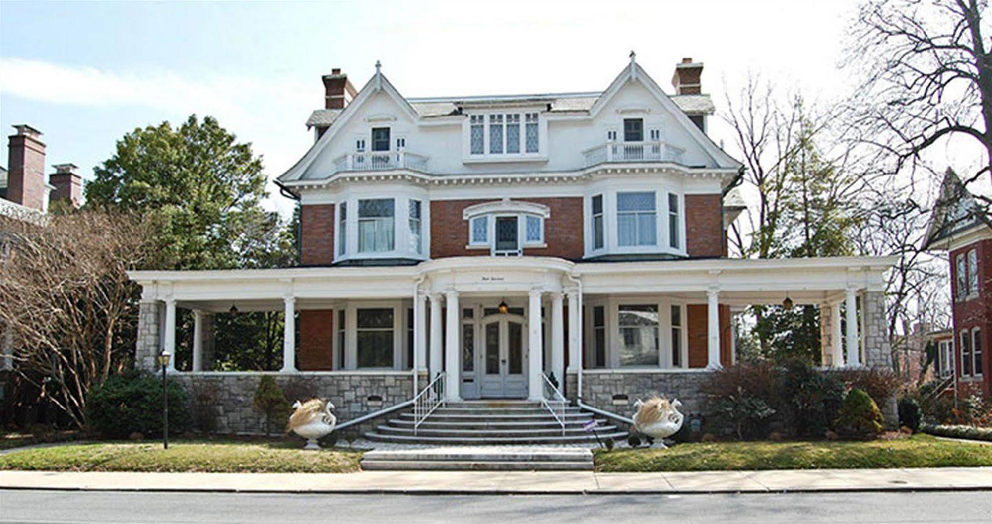 Albanus Phillips Inn Cambridge Exterior photo
